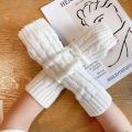 2PCS Cable Knit Fingerless Gloves, Women's Soft Warm Knitted Arm Warmers, White Winter Hand Accessories, Stylish Elastic. 