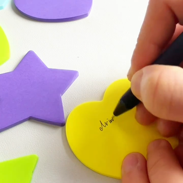 Multicolor Sticky Notes , Different Shapes, Size: 3x3 Inch - Pack of 100 Sheets