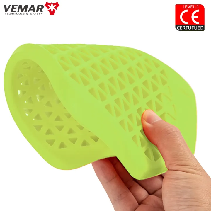 CE%20Certified%20Back/Elbow/Shoulder%20Protective%20Pads%20For%20Motorcycle%20Jacket%20Universal%20Motorbike%20Jacket%20Clothing%20Insert%20Armor%20Guards%20-%20Image%205
