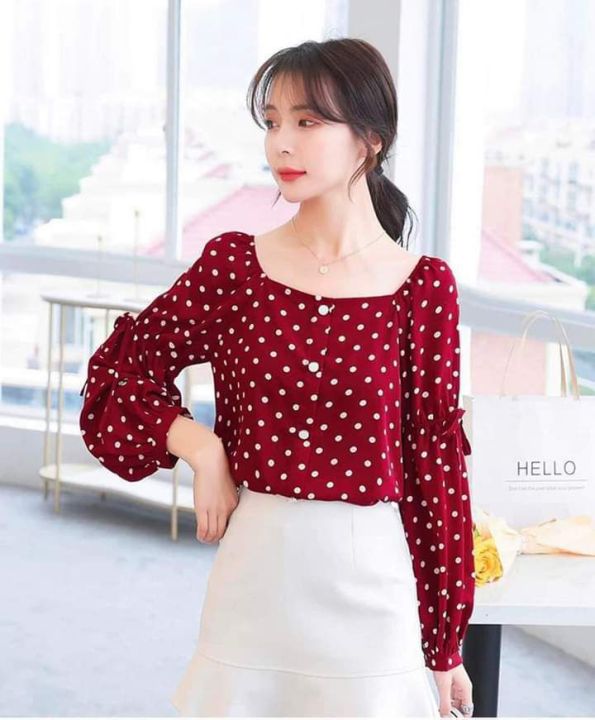 Local Made Red စပေါ့ လက်ရှည် Top