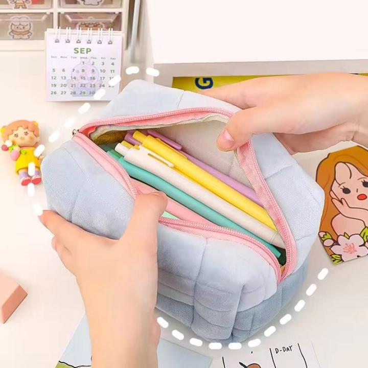 Solid%20Fur%20Cosmetic%20Storage%20Bag%20Large%20Women%20Zipper%20Makeup%20Organizer%20Handbag%20Stationery%20Pencil%20Case%20Travel%20Make%20Up%20Toiletry%20Punch%20-%20Image%204