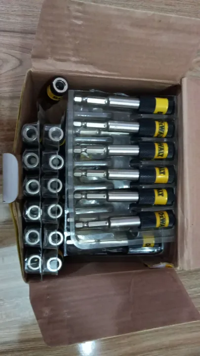 Dewalt%20Bit%20holder%20high%20quality%20product%20Easy%20to%20use%20and%20carry%20%20best%20quality%20strong%20magnetic%20bit%20holder%20-%20Image%205