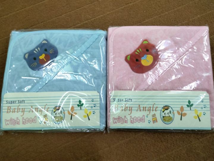 New born baby bath towel with hoodied