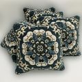 velvet jecurad cushion set. 