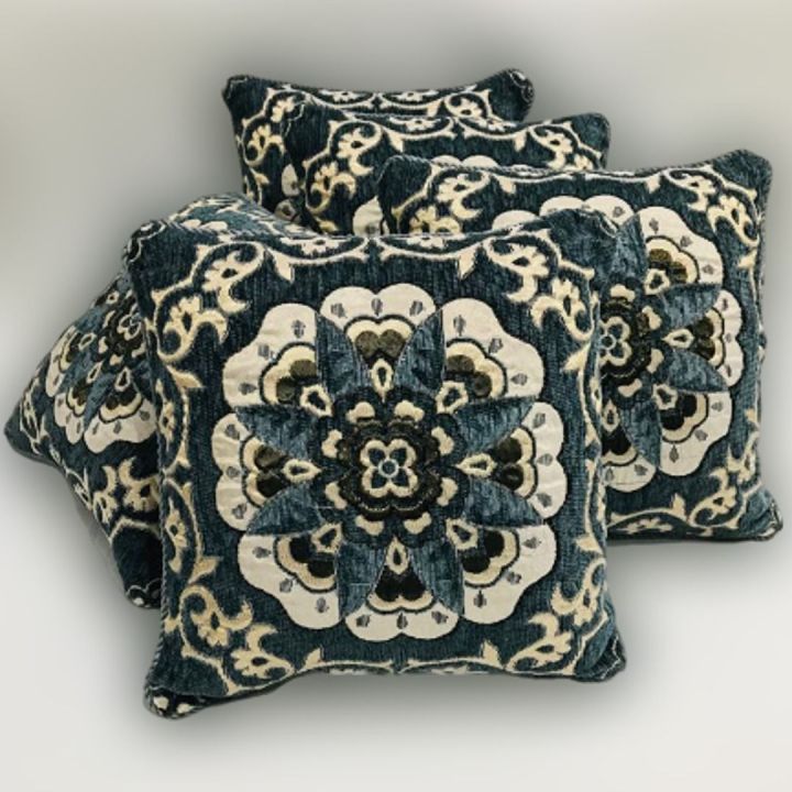 velvet jecurad cushion set