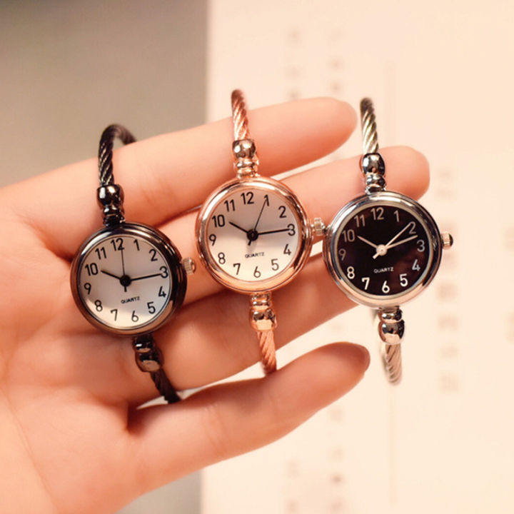 Fashion%20Women's%20Wristwatch%20Gold%20Bracelet%20Small%20Dial%20Elegant%20Watch%20New%20Cute%20Women%20Steel%20Bracelet%20Watch%20Quartz%20Wristwatch%20-%20Image%206