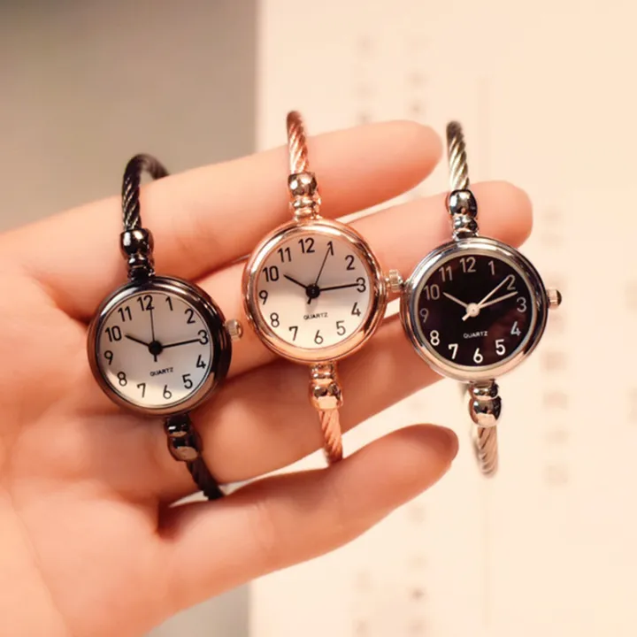 Fashion%20Women's%20Wristwatch%20Gold%20Bracelet%20Small%20Dial%20Elegant%20Watch%20New%20Cute%20Women%20Steel%20Bracelet%20Watch%20Quartz%20Wristwatch%20-%20Image%206