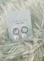 Women's Classic Ear Studs 1 Pair. 