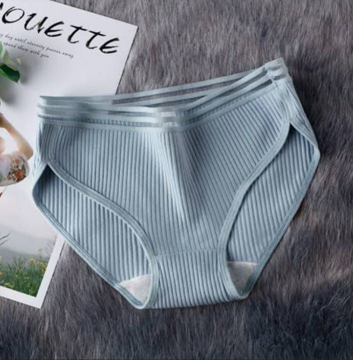 Pack%20of%202Pcs%20Candy%20underwear%20Panties%20Stripe%20Belt%20for%20Women%20and%20Girls%20-%20Image%202