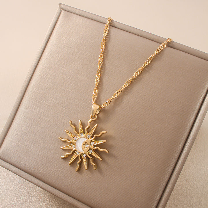 1Pcs%20Shining%20Rhinestone%20Unique%20Design%20Sun%20Star%20Moon%20Three%20In%20One%20Pendant%20Necklace%20Retro%20Women's%20Daily%20Versatile%20Party%20Jewelry%20-%20Image%202