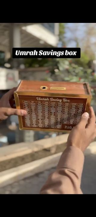 Wooden%20Umrah%20Saving%20Box%20With%20Lock%20-%20Money%20Saving%20Box%20For%20Hajj%20&%20Umrah%20-%20Gift%20for%20Muslims%20-%20Image%206