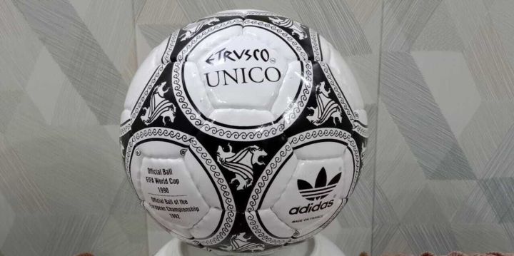 football%20for%20sports%20-%20Image%204