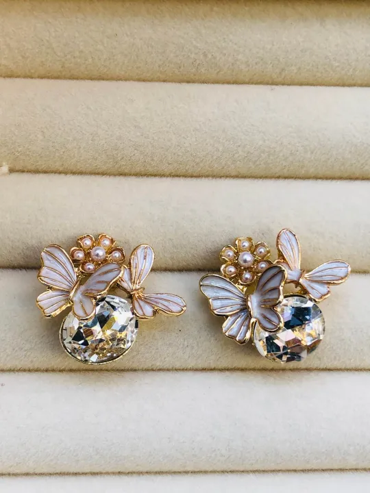 Sparkle%20Roniya%20Butterfly%20Stud%20Earring%20with%20Crystal%20-%20Image%202