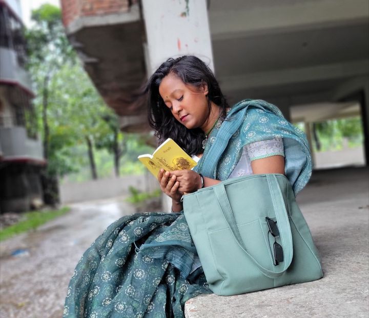 Canvas%20Multifunctional%20Tote%20Bag%20-%20Image%209