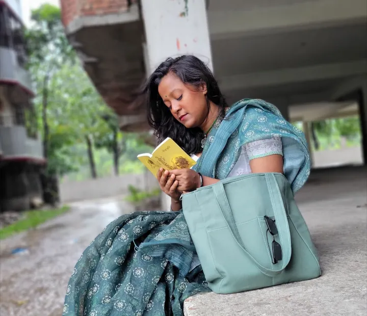Canvas%20Multifunctional%20Tote%20Bag%20-%20Image%209
