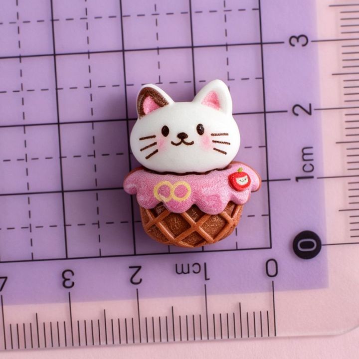 20-Pack%20Mixed%20Cat%20Dog%20Bear%20Bunny%20Ice%20Cream%20Resin%20Shoe%20Charms%20-%20Cute%20Animal%20&%20Food%20Clog%20Decor%20for%20Sandals%20&%20Beach%20Bags%20-%20Image%206