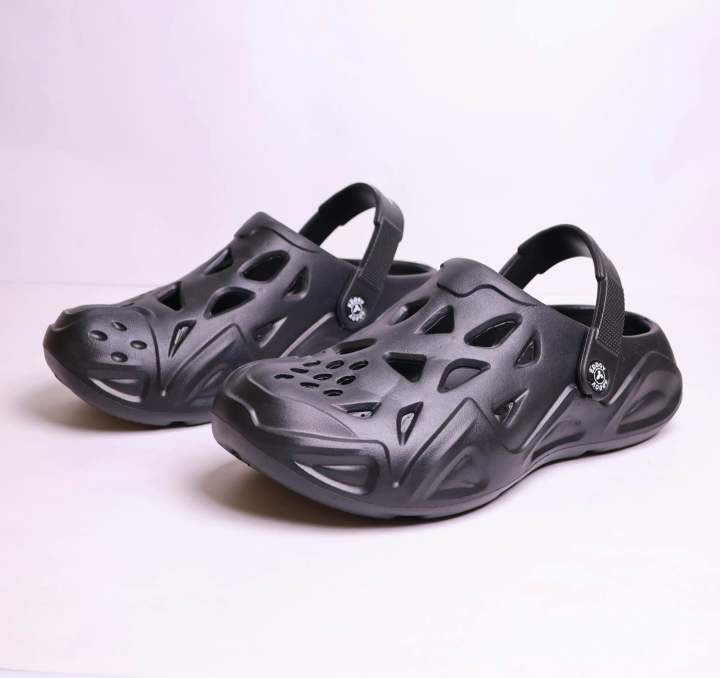 Men's%20Premium%20Comfortable%20Clogs%20%7C%7C%20Effortless%20All-Day%20Ease%20with%20Supportive%20Back%20Strap%20Sandals%20for%20Men%20-%20Image%209