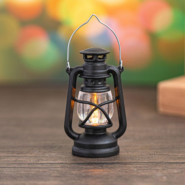 10cm Mini LED Retro Pony Lantern – Glowing Candle Night Light for Dollhouse, Home Decor & Gifts