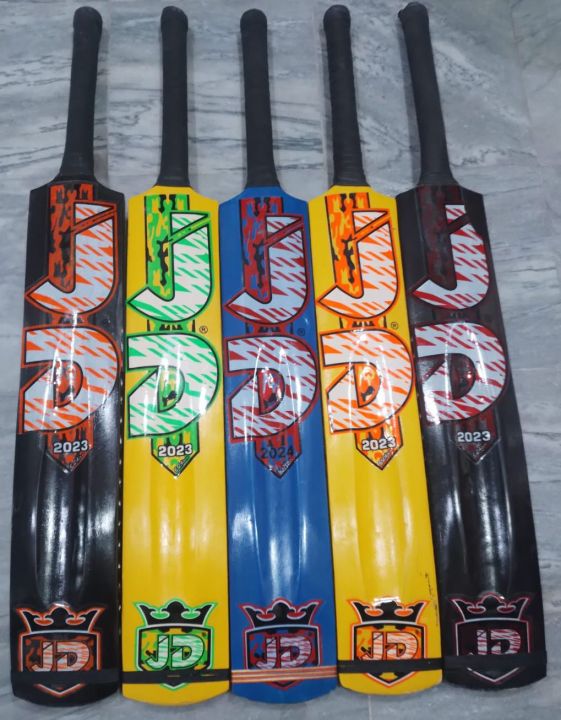 NEW Sports  DJ tape ball Cricket Bat Different Desing AND Colour Super Quality