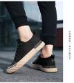 Men's shoes 2024 new sneaker casual cloth shoes for men breathable board canvas sneakers for men.