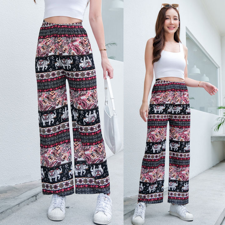 🔥 Elephant Pants 🔥 Elephant Pattern Trousers ❤️ Made in Thailand ❤️ Italian Silk Pants 🐘 ❤️ Soft and Smooth Fabric, Comfortable to Wear. Elastic Waist Pants, Long Pants, Very Popular Fashion Pants. 🎉 The Fabric Is Not Thick or Thin. You Can Be Beautif