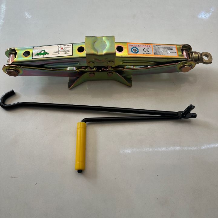 1%20Ton%20Scissor%20Jack%20With%20Handle%20For%20All%20Cars%20-%20Image%203