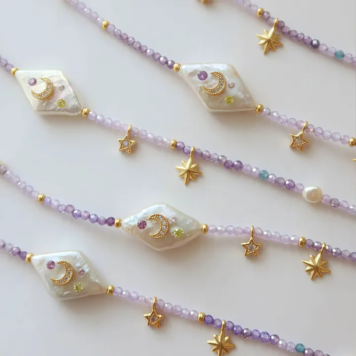 Natural%20moon%20and%20star%20purple%20beaded%20chain,%20fresh%20and%20elegant,%20fashionable%20accessory%20-%20Image%202
