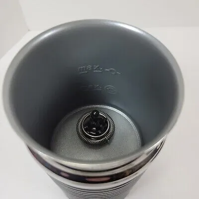 Nespresso%20Aeroccino%203%20Electric%20Milk%20Frother%20Without%20box%20Model%203594%20(Black)%20-%20Image%203