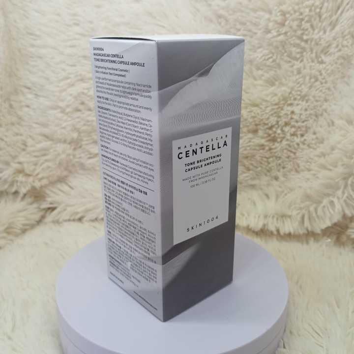 SKIN1004%20Madagascar%20Centella%20Tone%20Brightening%20Capsule%20Ampoule%20-%20Image%203