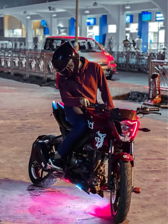 Bike%20DRL%20light.%20All%20Colours%20Available.%20Red%20LINER%20-%20Image%203