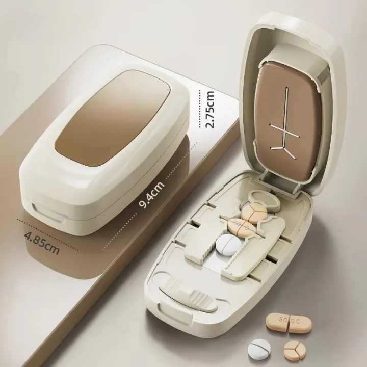 Multifunctional%20Pill%20Splitter%20with%20Storage%20Compartment%202/3/4%20Parts%20Dustproof%20Pill%20Divider%20Storage%20Box%20Divide%20Organizer%20Crusher%20-%20Image%205
