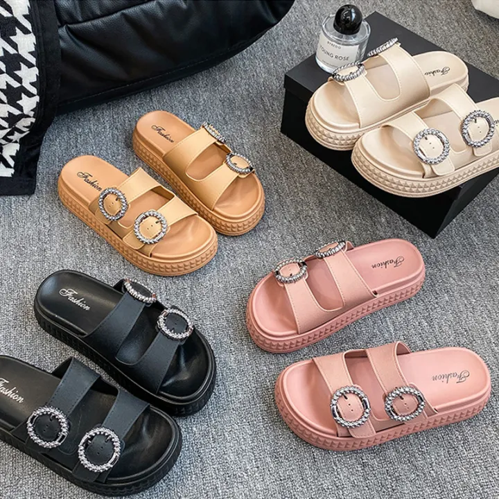 Women's%20Fashion%20Thick%20Sole%20Sandals%20-%20Adjustable%20Strap%20Flip%20Flops,%20Flat%20Open-Toe%20Beach%20Slides%20for%20Outdoor%20Summer%20Wear%20-%20Image%206