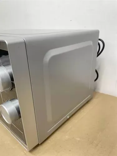 Morphy%20Richards%20800W%20Food%20reheat%20Defrost%20Standard%20Microwave%20Oven%20-%20Silver%0A%0AMade%20in%20UK%20-%20Image%207