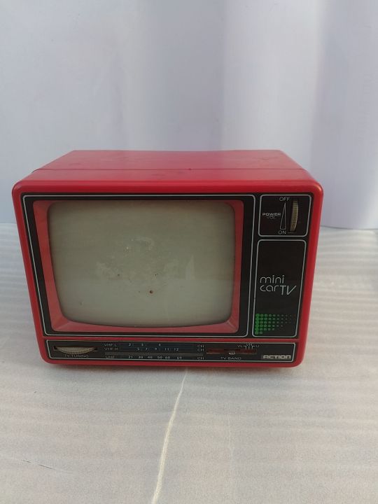 Antique And Vintage 4.5"Inch Small Tv Made in China. Black and White Tv
