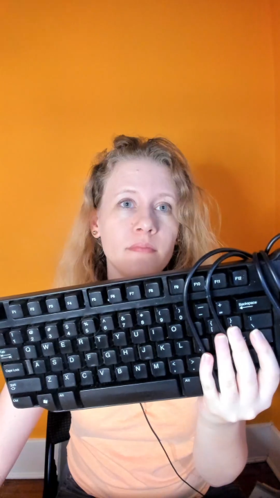 Delle USB Wired Keyboard L100 / SK-8115 – Standard Layout, Ergonomic ...