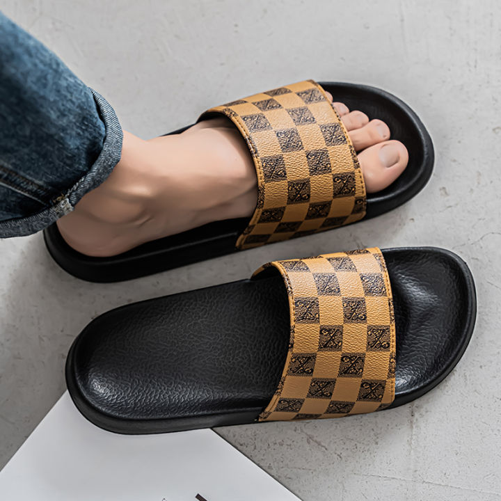 Men's%20Slippers%202025%20Summer%20Outer%20Wear%20Men's%20Non-Slip%20Anti-Odor%20Casual%20Outdoor%20Beach%20Slippers%20-%20Image%206