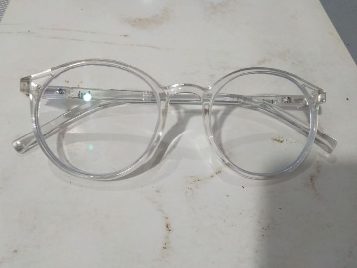Transparent%20Anti%20Blue%20Light%20Computer%20Glasses%20for%20Enhanced%20Protection%20Fashion%20Glasses%20-%20Image%203