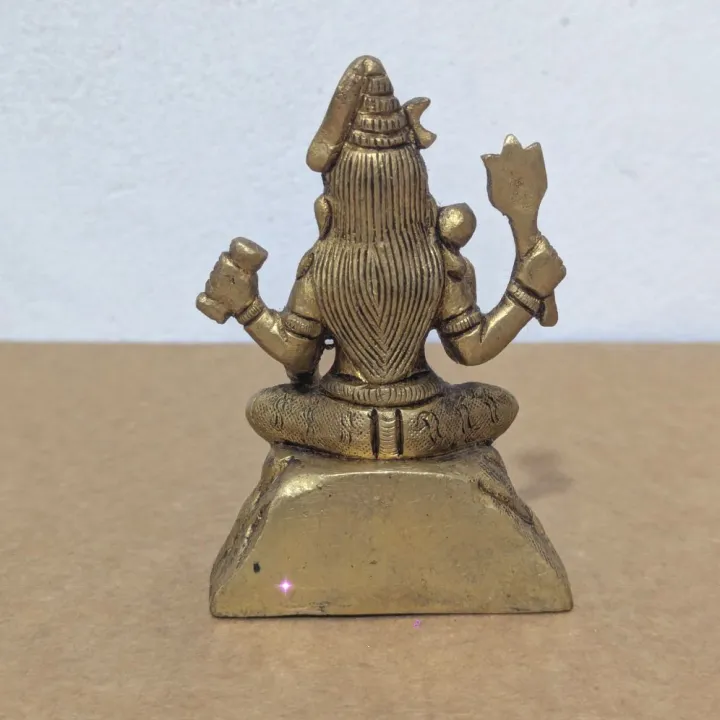 Brass%20Hindu%20God%20Statue%20For%20Home%20Decorations%20-%2011%20cm%20-%20590%20gm%20-%20Image%202