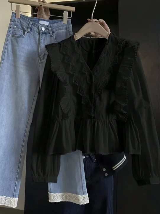 Plus%20Size%202025%20Autumn%20New%20Arrivals%20Women's%20Casual%20Solid-Colour%20Lace-Panel%20Ruffled%20Long-Sleeved%20Top%20Fashionable%20and%20Elegant%20-%20Image%204