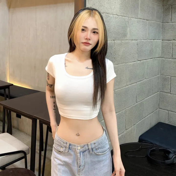 %F0%9F%8C%88Mesubshop%F0%9F%8C%88Square%20neck%20short%20sleeve%20crop%20top%F0%9F%A5%A7Bass%20is%20a%20lot%20of%20stretch%20rayon%20fabric.%20this%20style%20is%20a%20rare%20model%20guitar.%20-%20Image%204