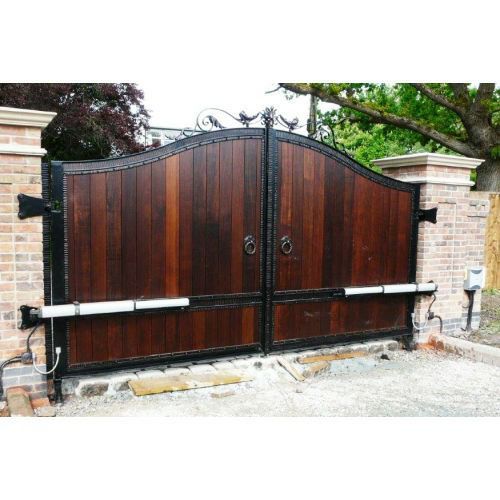 Hydraulic%20Swing%20Gate%20Opener%20Arm%20BFT%20-%20Image%203