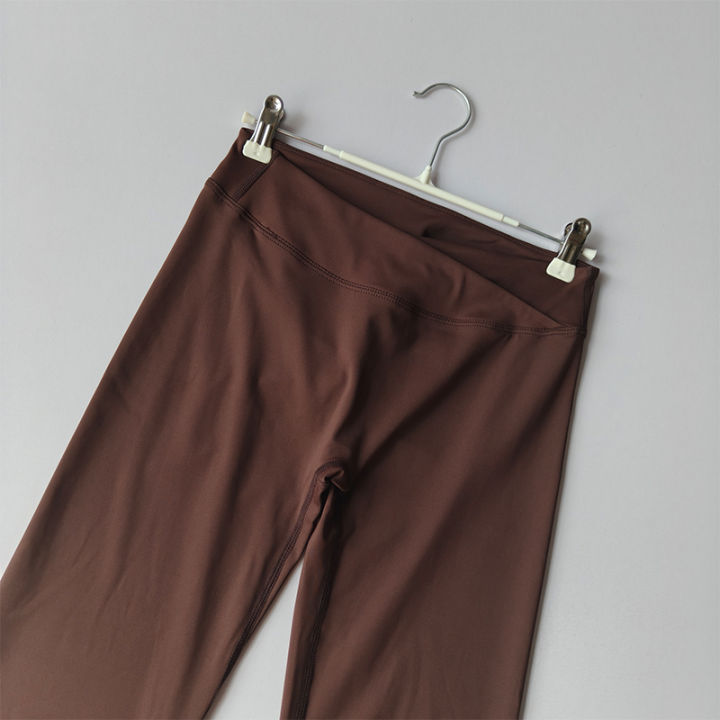 Women's%20Cross%20Waist%20Flare%20Pants%20-%20Booty%20Lifting%20Yoga%20Tights%20with%20Ruffle%20Detail,%20Quick%20Dry%20Wide%20Leg%20for%20Fall%20Workouts%20-%20Image%206