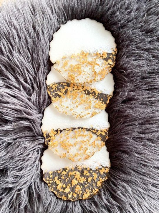 resin%20customised%20tea%20coffee%20%20coaster%20%20customised%20colour%20-%20Image%205