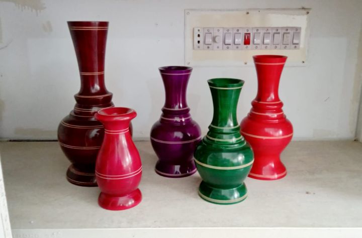 7%20Inch%20colourful%20wooden%20flower%20vase%20classic%20style/%20wooden%20craft%20vase%20/home%20decor%20wood%20flower%20vases%20-%20Image%205