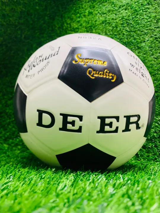Original%20deer%20football-black%20and%20white%20-%20Image%203