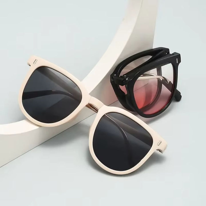 New%20Foldable%20Sunglasses%20for%20Women's%20Luxury%20Outdoor%20Sunscreen%20Sunglasses%20for%20Men's%20Driving%20Special%20Sunglasses%20Anti%20UV%20Strong%20Ligh%20-%20Image%204