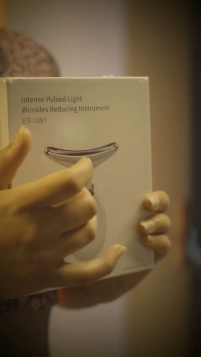 New Neck Face Lifting Massager EMS Skin Tighten Device  multicolor Color Light LED Photon Therapy Neck Wrinkle Remover ES-1081 Beauty Tools(ES-1081)