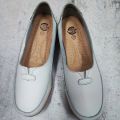 Sz92-638 Genuine Leather Shoes Women's Low-Top Shoes, Size 36-41, Many Colors Available.. 
