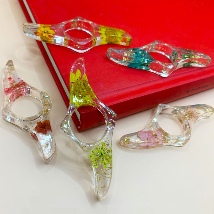 1pc%20Resin%20Bookmark%20Book%20Stand%20Reading%20Aid%20Creative%20Thumb%20Book%20Support,Thumb%20Page%20Holder%20For%20Students%20and%20Book%20Lover%20-%20Image%204