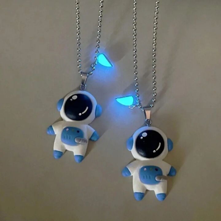 cute%20space%20astronaut%20cartoon%20magnetic%20heart%20necklaces%20%20couple%20friendship%20bff%20best%20friends%20%20necklaces%20-%20Image%202